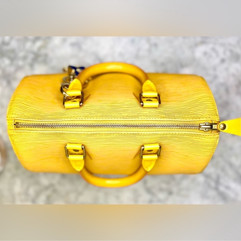 LOUIS VUITTON Epi Speedy 25 Tassili Yellow Leather - Picture 13 of 16